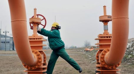 Венгрия планирует к концу года начать импорт газа из Азербайджана