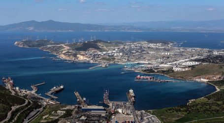 Türkiyə limanlarından yükdaşımaların həcmi azalmağa başlayıb