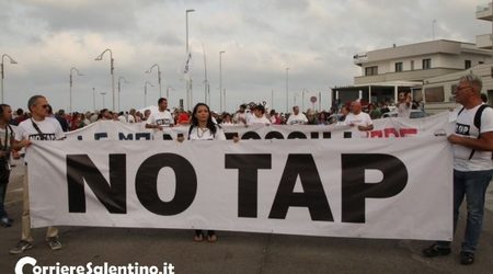 Итальянский мэр вышел на акцию протеста против Азербайджана