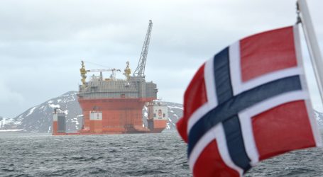 Norwegian Oil Fund freezes investments in Russia