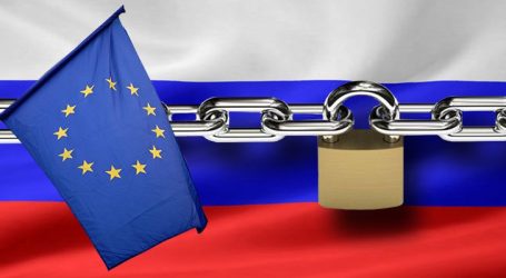 Евросоюз запретил поставки товаров для нефтяной отрасли России