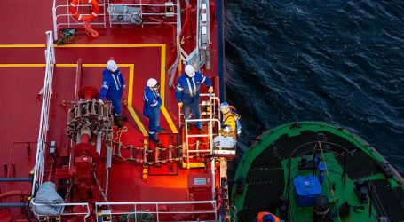 Belarusa Azərbaycan neftini daşıyan növbəti tanker Odessada boşaldılır