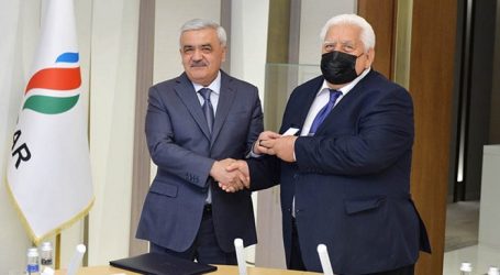 SOCAR prezidenti qocaman neftçini “Fəxri neftçi” döş nişanı ilə təltif etdi