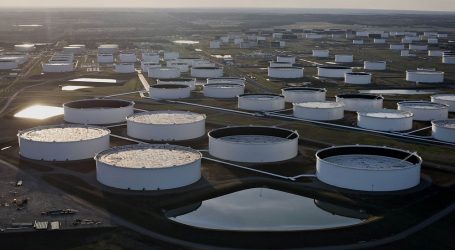 Запасы нефти в США за неделю неожиданно выросли