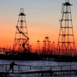Азербайджан в марте сократил добычу нефти до 794 тыс. б/с