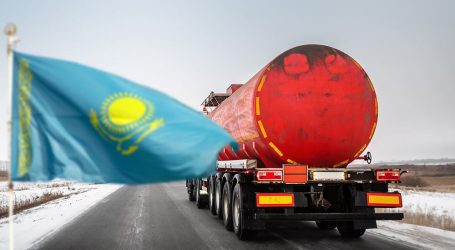 В Казахстане запланировали временно запретить вывоз нефтепродуктов