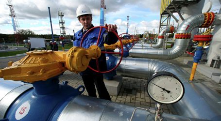 Россия к концу октября должна закончить закачку газа в свои ПХГ