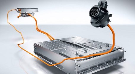 Total будет участвовать в производстве аккумуляторов для электромобилей