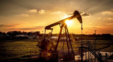 Azeri Light oil price slightly up