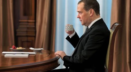 Медведев назвал лучшие способы оставить Европу без газа