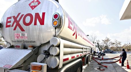 Exxon Mobil отзывает своих специалистов на российских нефтегазовых проектах