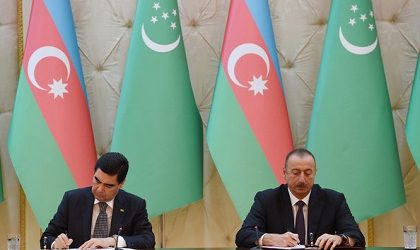 Гурбангулы Бердымухамедов и Ильхам Алиев подписали пакет документов