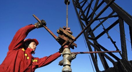 Китай добывает все больше нефти и газа
