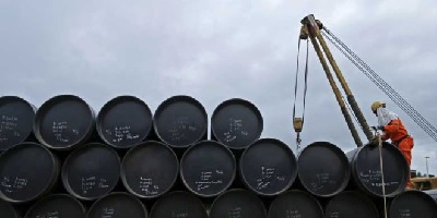 Япония в марте сократила импорт нефти из России более чем на четверть
