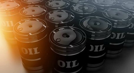 Oil falling in price on production growth in US
