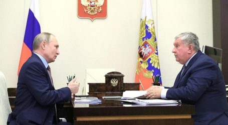 Путин встретился с главой «Роснефти»
