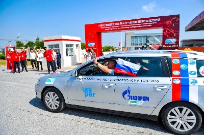 World’s longest NGV rally powered by LNG takes off