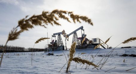 Kpler: экспорт нефти из России снизились в декабре на 22%