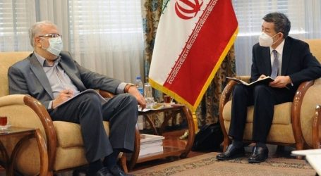 Иран и Китай ведут переговоры о расширении нефтяного сотрудничества