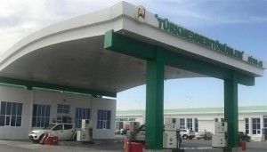 «Туркменнебитонумлери» опровергло слухи об очередях на АЗС и повышении цен на бензин