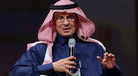 Саудовская Аравия призвала не смешивать нефть с политикой