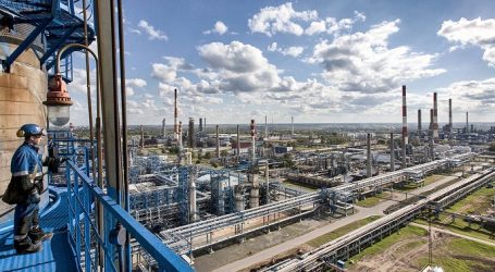 Российские нефтеперерабатывающие заводы остались без заказов